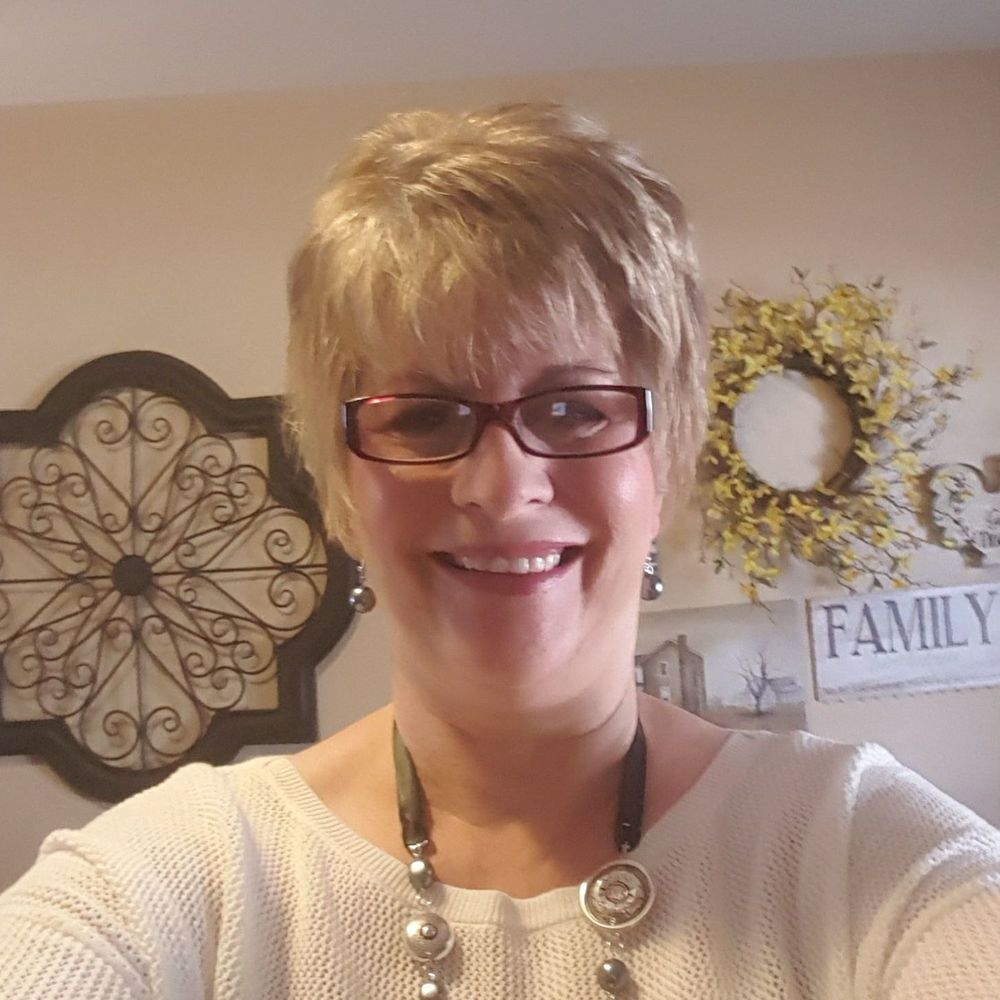 Meet your Posher, Pamela